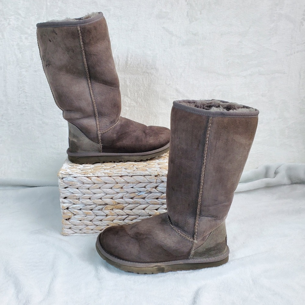 UGG Australia Y2K Classic Tall Chocolate Brown Sheepskin Boots Foldover 6 Cozy